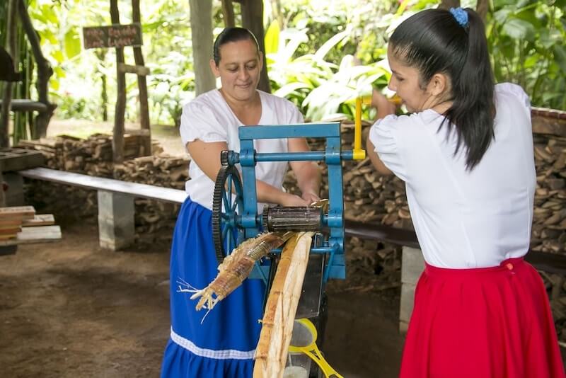 Costa Rica Accessible Group Tour: Nature, Culture & Adventure