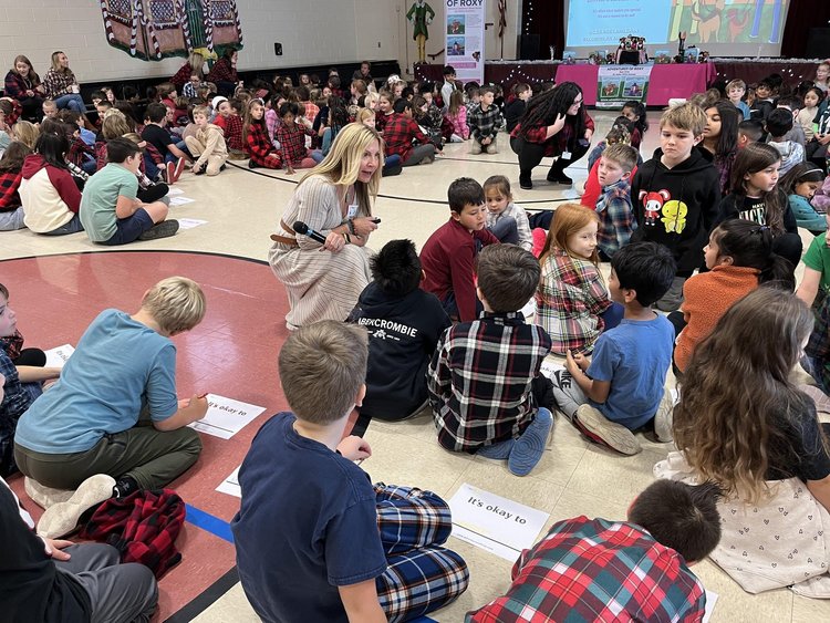 Adventures of Roxy School Programs | Philadelphia, PA / Online