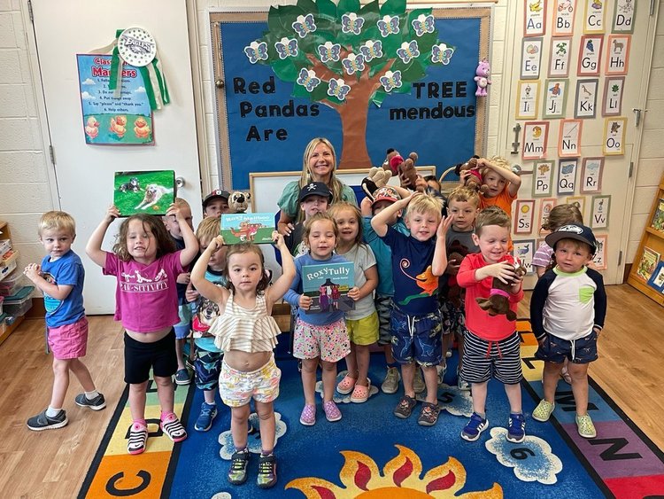 Adventures of Roxy School Programs | Philadelphia, PA / Online