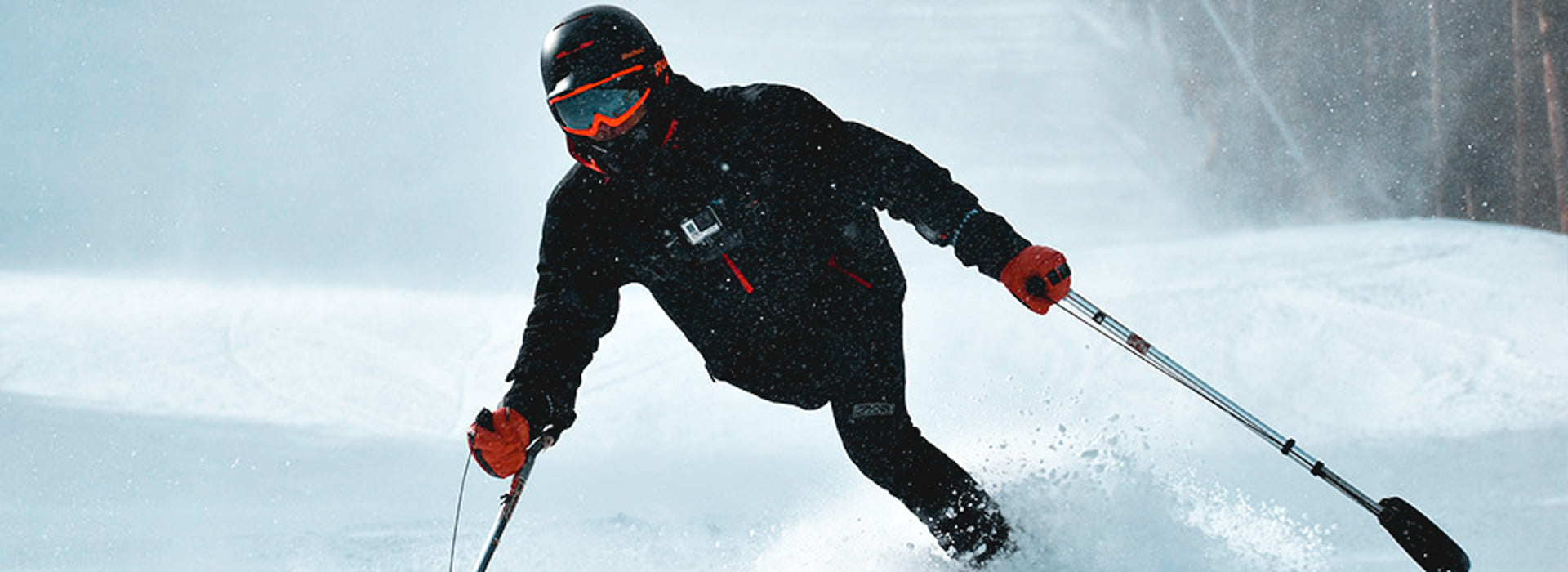 AMPLIFE SUPPORTER SKIING WITH ONE LEG