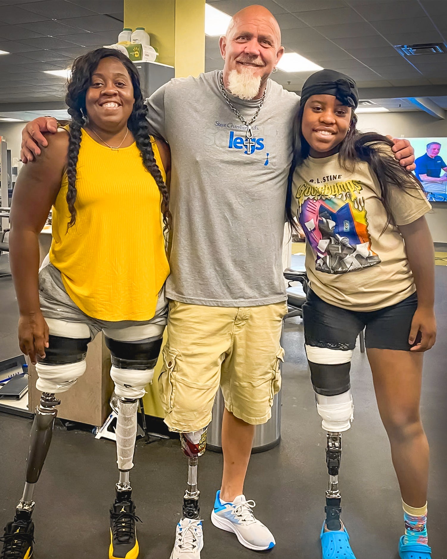 Amplife® Love Cause 50 Legs group photo of multiple amputees with 50 Legs Founder Steve Chamberland
