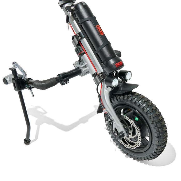 Front detail of Rio Mobility Firefly 2.5 Electric Scooter Wheelchair Attachment.