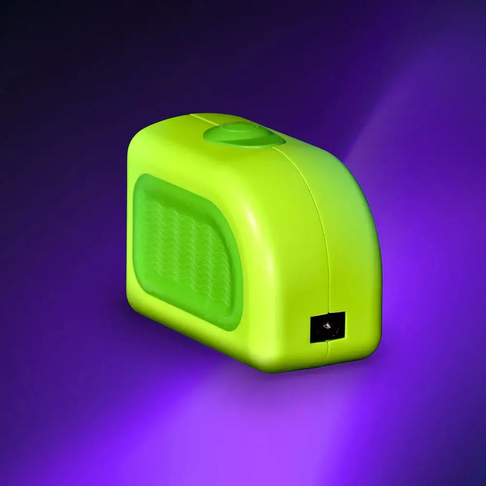 POD child green back view by ClipDifferent