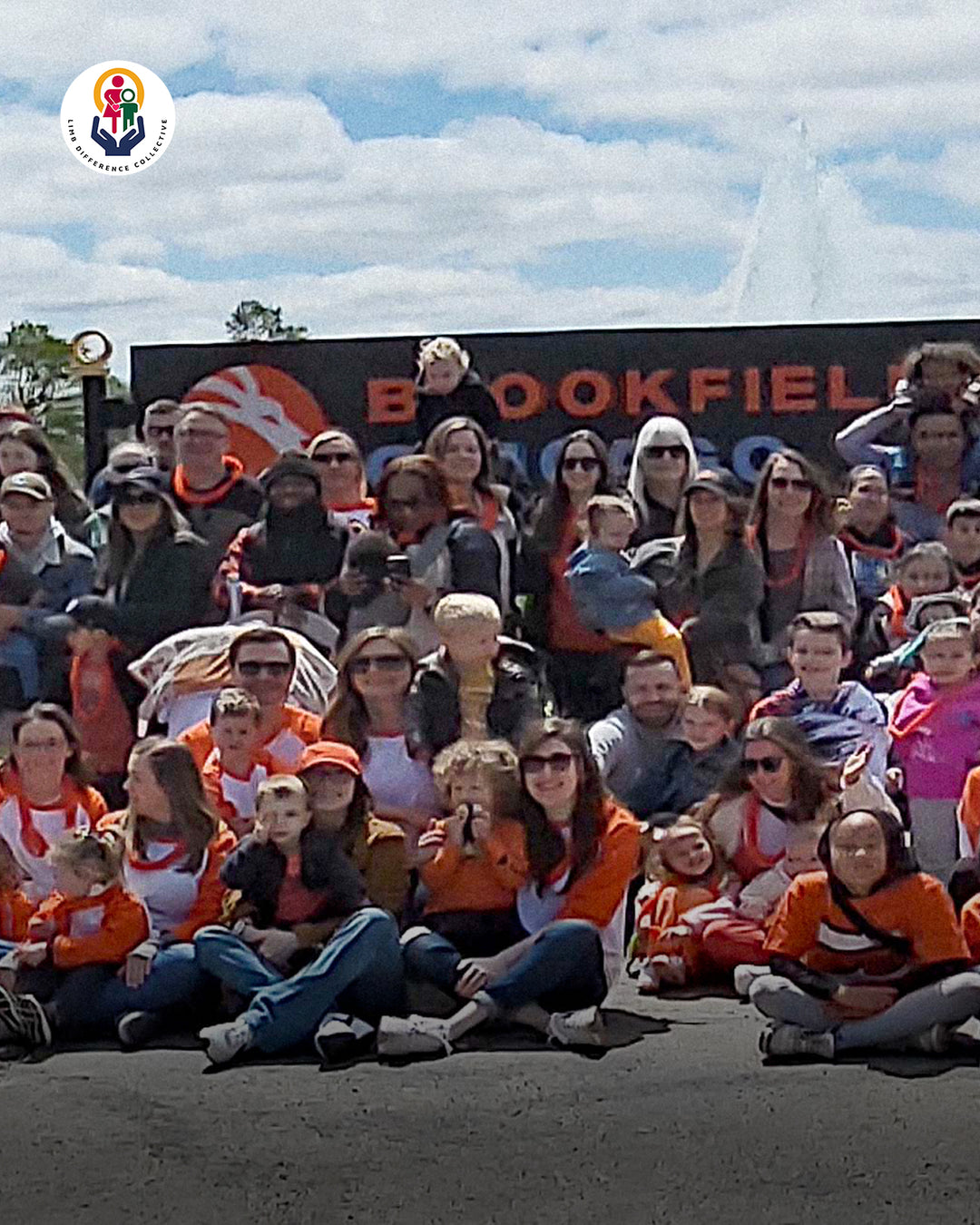 Limb Difference Collective group portrait at Brookfield Zoo.