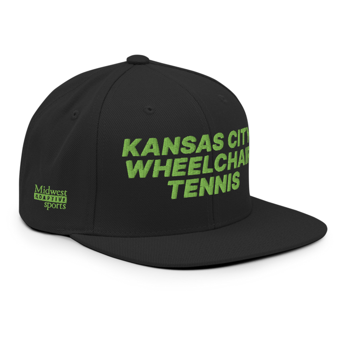 Front right angle of the MAS Kansas City Advantage Wheelchair Tennis Black Flat Bill Snapback against a white background