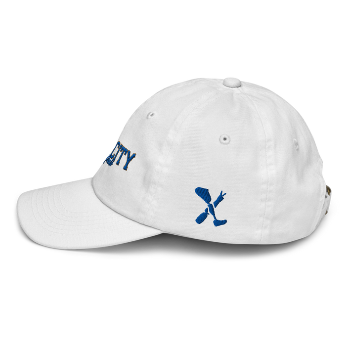 Left angle of the MAS Kansas City Wheelchair Softball Script White Youth Dad Hat against a white background