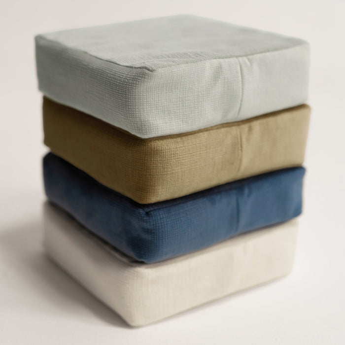 Tausi Horizontal Chenille Grey Pillow System