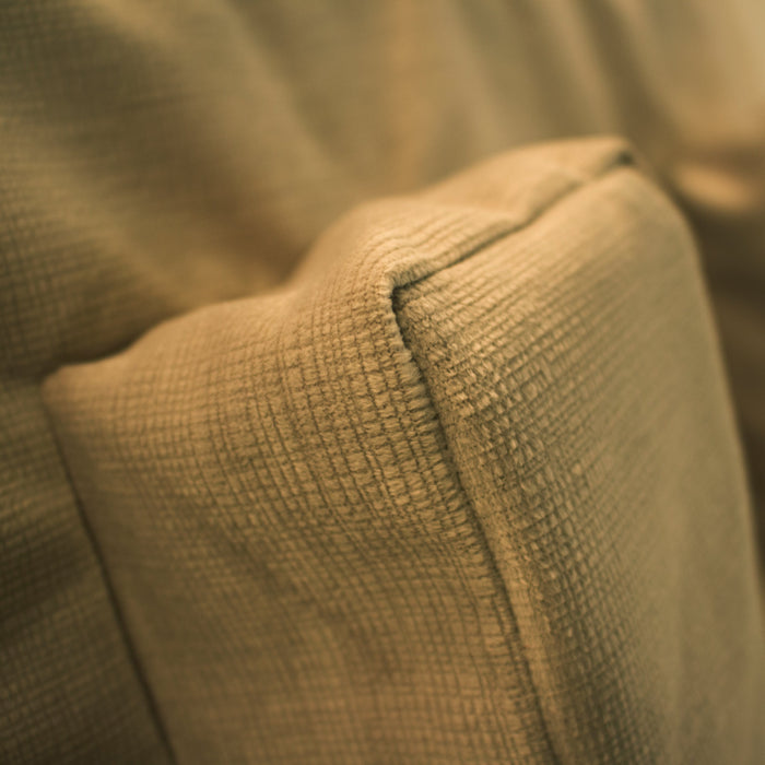 Tausi Vertical Chenille Camel Pillow System