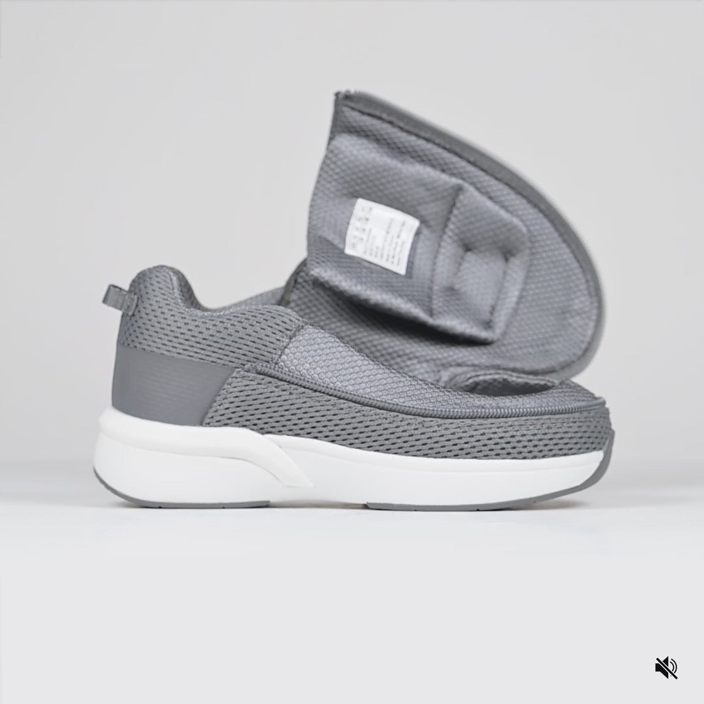 Video of Charcoal BILLY Limitless on a white background