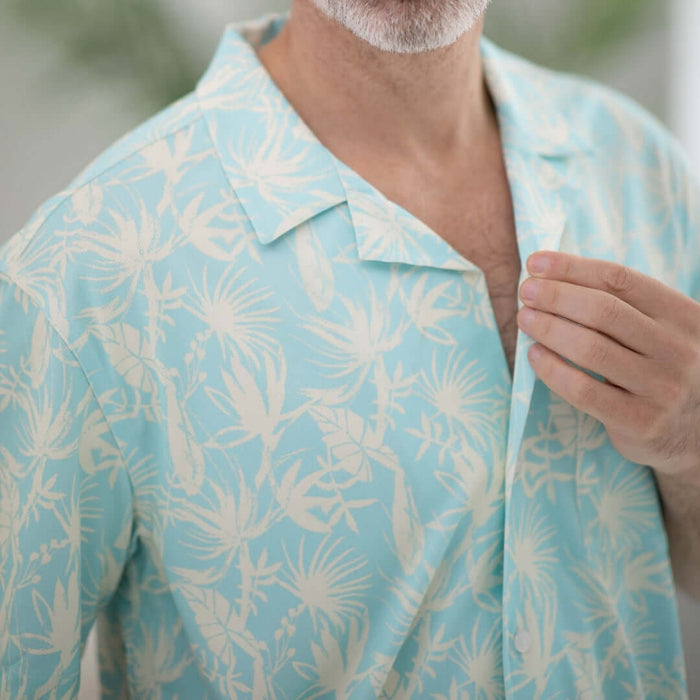MagnaReady Untucked Short Sleeve Cooling Shirt with Magnetic Closures in Blue Leaf - front view